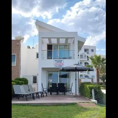 Sorelle וילה פרוטאראס